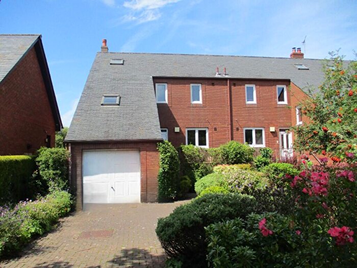 3 Bedroom End Of Terrace House For Sale In Riverside Walk, Annan, Dumfriesshire, DG12