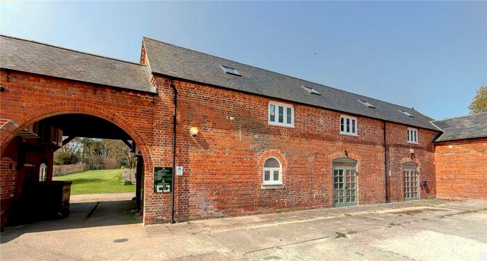 Barn Conversion To Rent In Standen, Hungerford, RG17