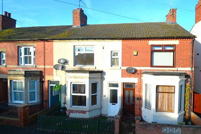 3 Bedroom Terraced House To Rent In Kingsley Avenue, Kettering, Northamptonshire, NN16