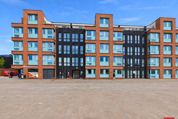 2 Bedroom Apartment For Sale In The Docks, Gloucester, GL1
