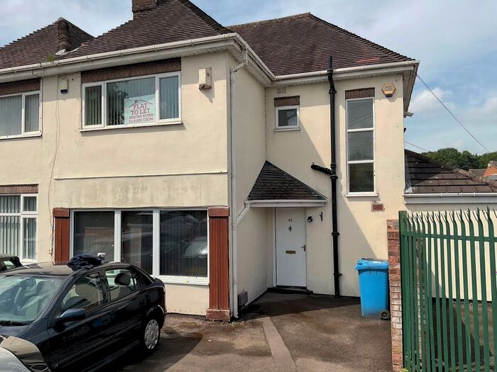 1 Bedroom Flat To Rent In Cannock Road, Westcroft, Wolverhampton, South Staffordshire, WV10