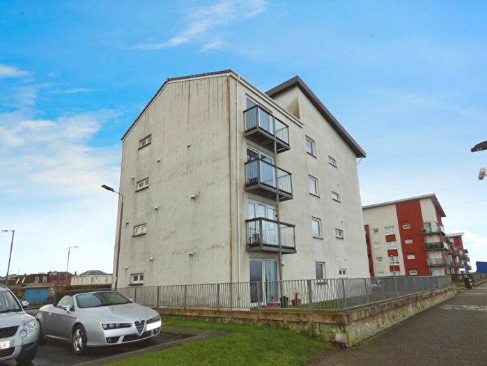 2 Bedroom Flat For Sale In Mariners View, Ardrossan, Ayrshire, KA22