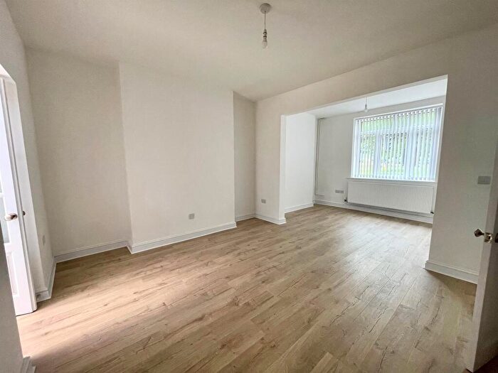 3 Bedroom End Of Terrace House For Sale In Nantgarw Road, Caerphilly, CF83