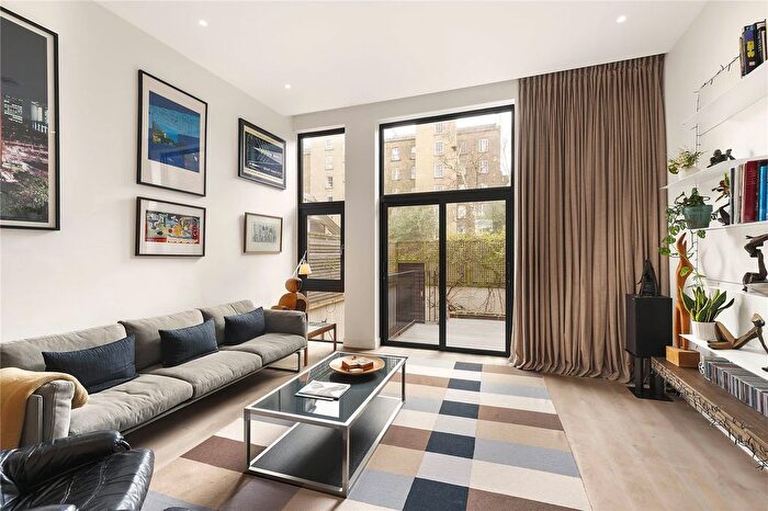 3 Bedroom End Terrace House For Sale In Kensington Place, London, W8