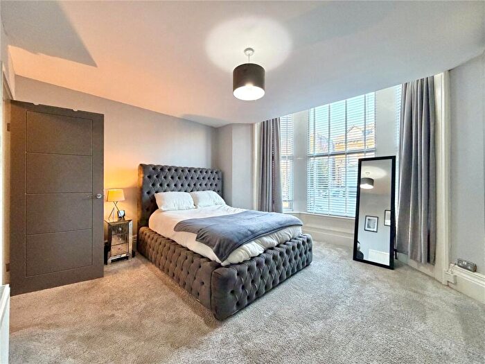 2 Bedroom Apartment For Sale In Victoria Road, Waterloo, L22