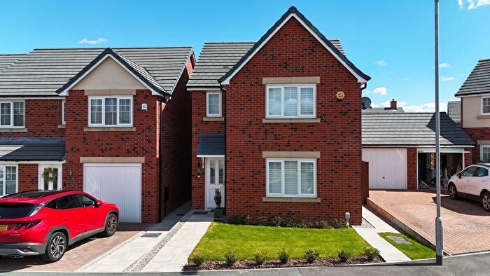 3 Bedroom Detached House For Sale In Blackstone Close, Cheadle, ST10