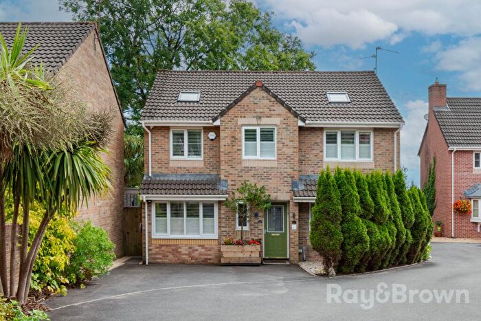 5 Bedroom Detached House For Sale In Coed Y Wenallt, Rhiwbina, Cardiff, CF14