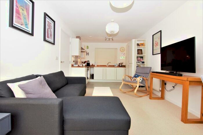 1 Bedroom Flat To Rent In Enid Street London, SE16