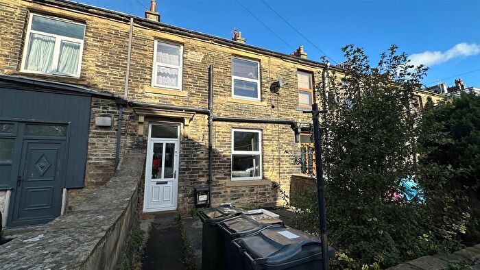2 Bedroom Terraced House To Rent In Stone Street, Allerton, Bradford, BD15