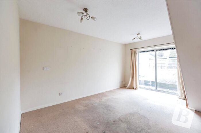 2 Bedroom Semi-Detached House For Sale In Fairfield Road, Ongar, Essex, CM5