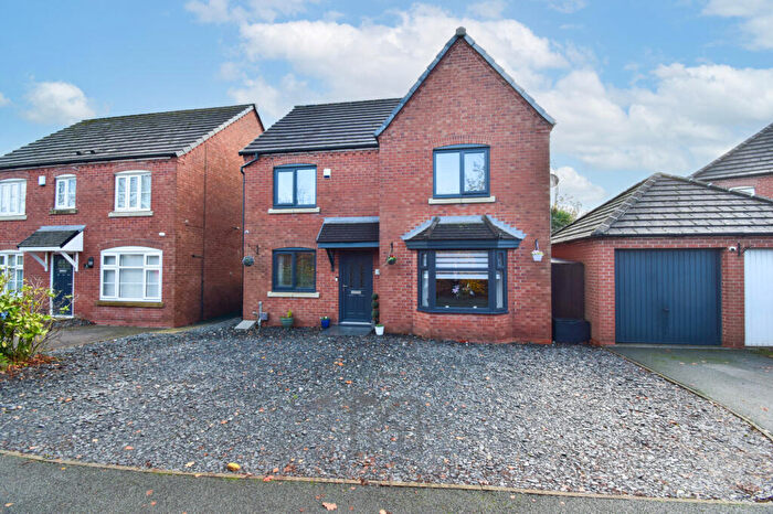 4 Bedroom Detached House For Sale In Green Bank, Wesham, Preston, PR4