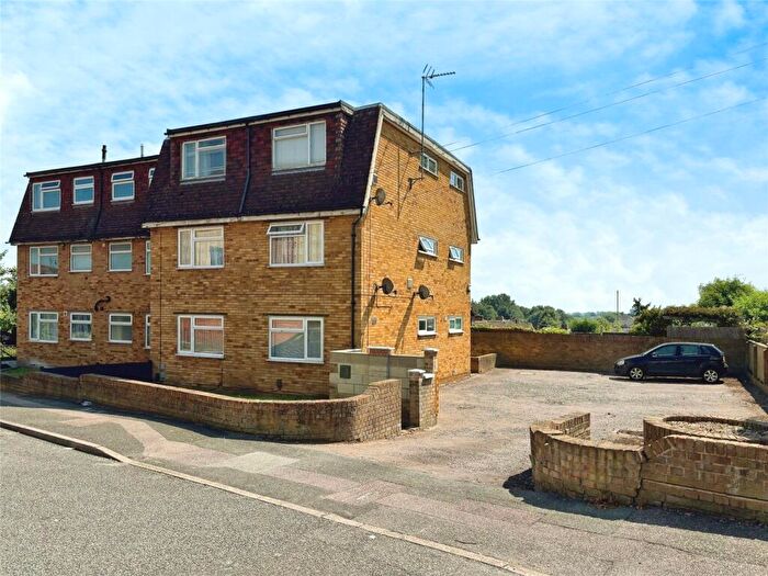 1 Bedroom Flat To Rent In Gillingham, Kent, ME7