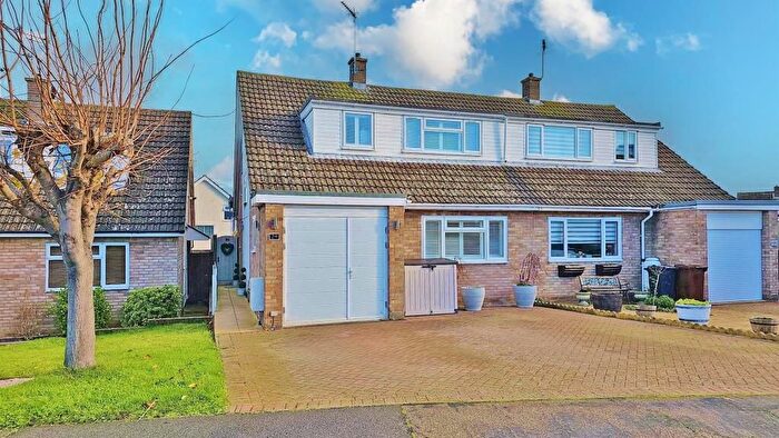 4 Bedroom Semi-Detached House For Sale In Norwood Way, Walton-On-The-Naze, Essex, CO14