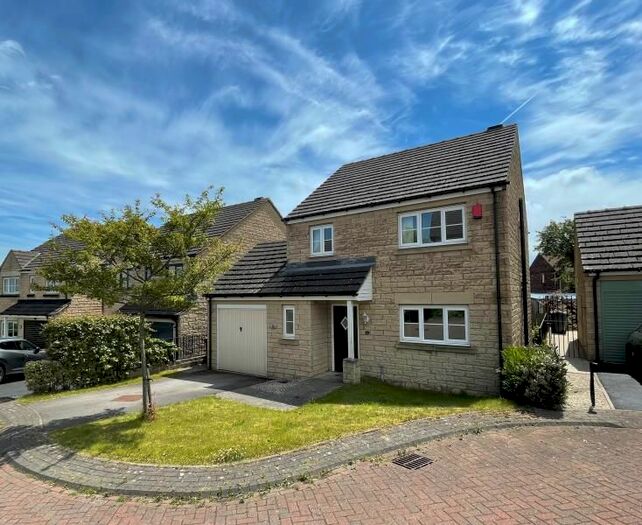 4 Bedroom Property To Rent In Hollin Moor View, Thurgoland, Sheffield, S35