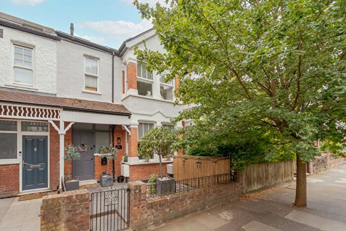 4 Bedroom Terraced House For Sale In Ealing Park Gardens, Ealing, W5