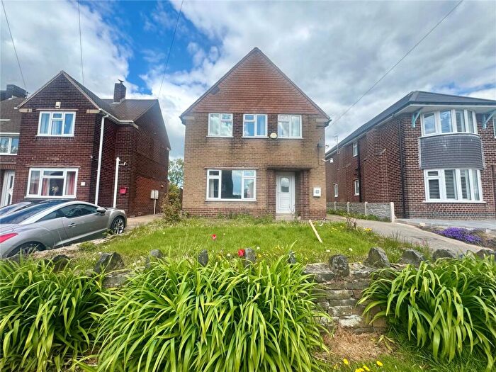 3 Bedroom Detached House For Sale In Broomfield Avenue, Hasland, Chesterfield, Derbyshire, S41