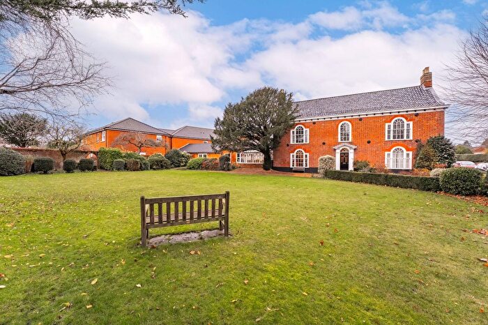 1 Bedroom Flat For Sale In The Street, Acle, NR13