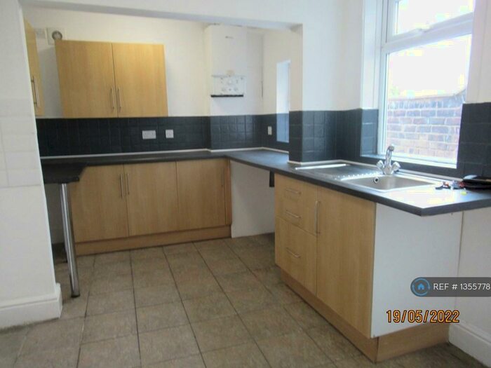 3 Bedroom Terraced House To Rent In Ellesmere Port, Ellesmere Port, CH65