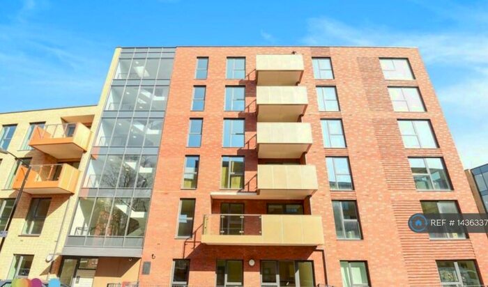 2 Bedroom Flat To Rent In Edmund Street, London, SE5