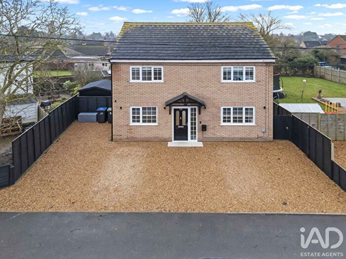 4 Bedroom Detached House For Sale In Tower Road, Sutton, Cambridgeshire, CB6