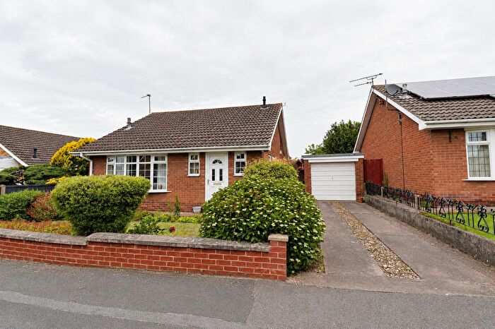 2 Bedroom Detached Bungalow For Sale In Hillfoot Drive, Scunthorpe, DN17