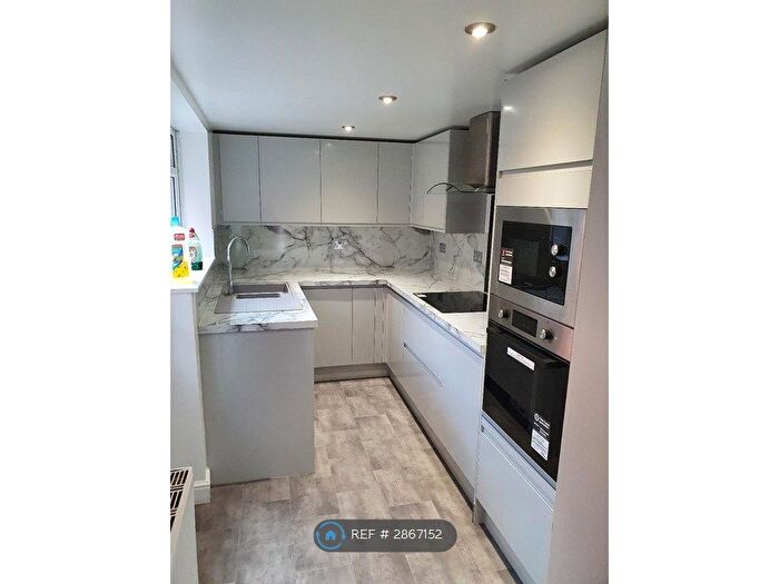 4 Bedroom Terraced House To Rent In Northcote Road, Preston, PR1