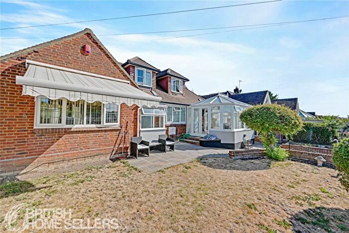 4 Bedroom Bungalow For Sale In Middle Road, Denham, Uxbridge, Buckinghamshire, UB9