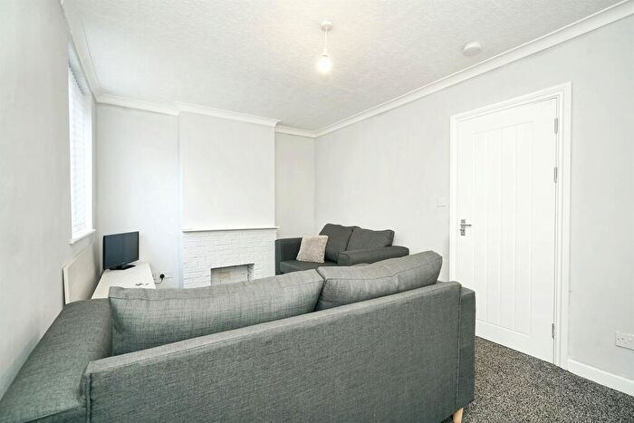 5 Bedroom Terraced House To Rent In Bedroom Terraced House In Reeth Way, Accrington, BB5
