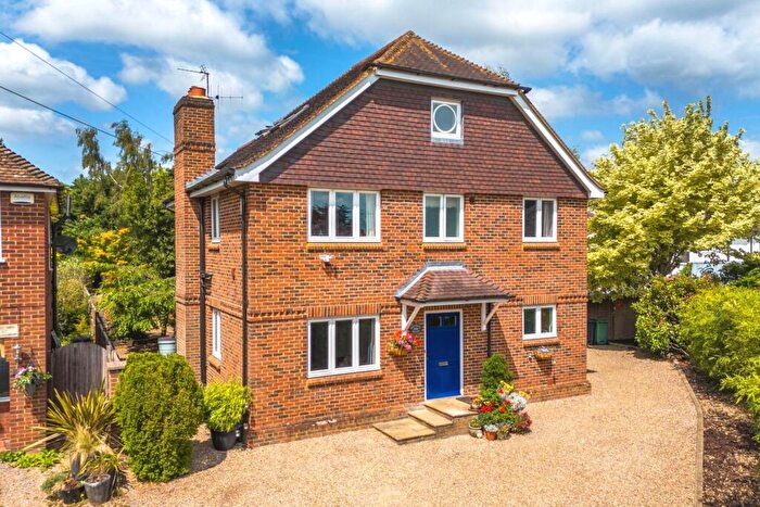 5 Bedroom Detached House For Sale In Grosvenor Road, Caversham, RG4