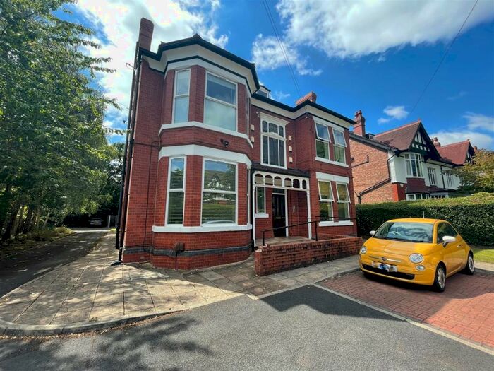 2 Bedroom House To Rent In Ballbrook Avenue, Manchester, M20