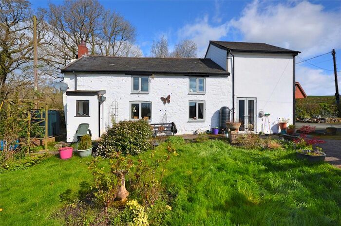 3 Bedroom Cottage For Sale In Llanwnog, Caersws, Powys, SY17