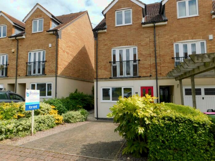 4 Bedroom Town House To Rent In St. Katherines Mews, Peterborough, Cambridgeshire, PE7