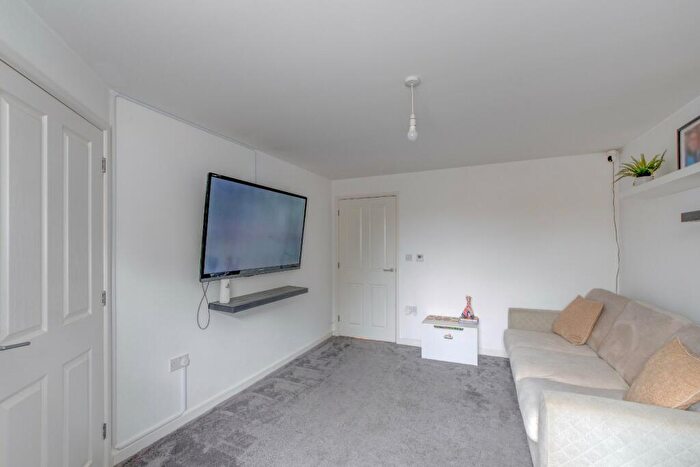 3 Bedroom End Of Terrace House For Sale In Nags Head Cottage, Redditch Road, Studley, B80