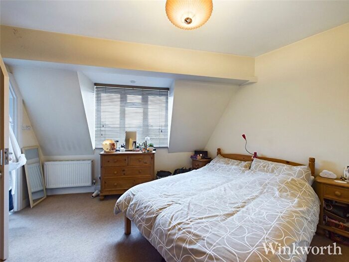 1 Bedroom Flat To Rent In Grosvenor Parade, London, W5