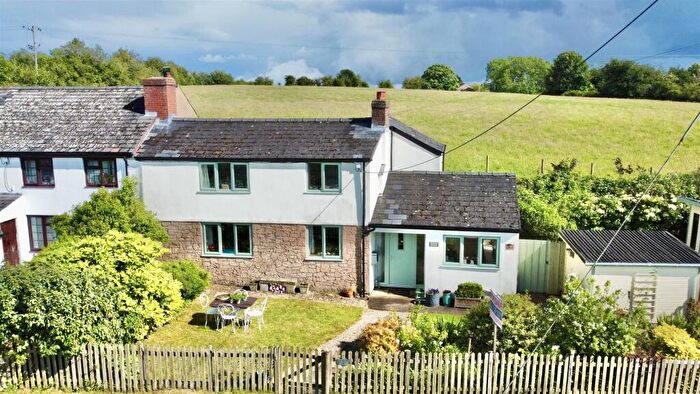 3 Bedroom End Of Terrace House For Sale In High Beech Road, The Pludds, GL17
