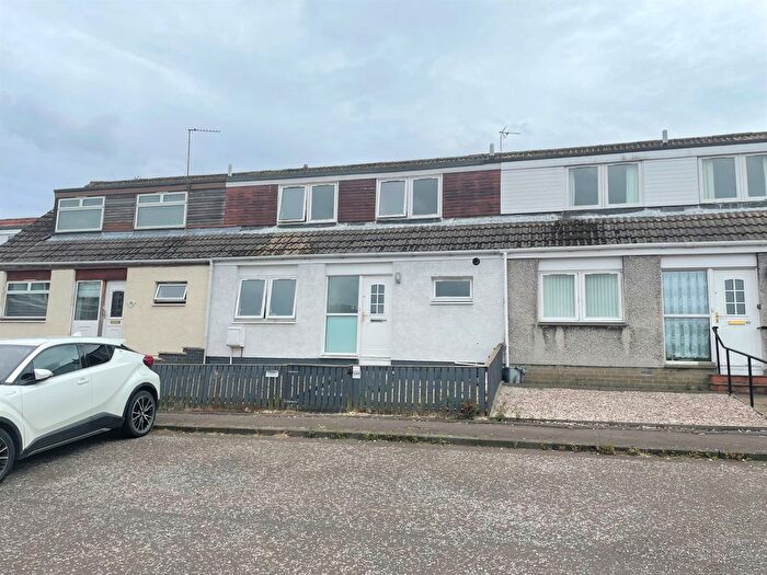 3 Bedroom Terraced House For Sale In Castlehill, Bo'ness, West Lothian, EH51