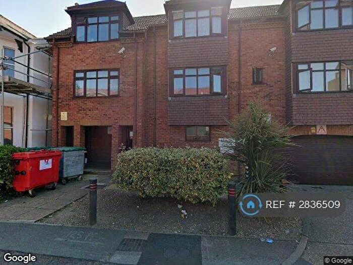 Studio To Rent In Wexham Road, Slough, SL1