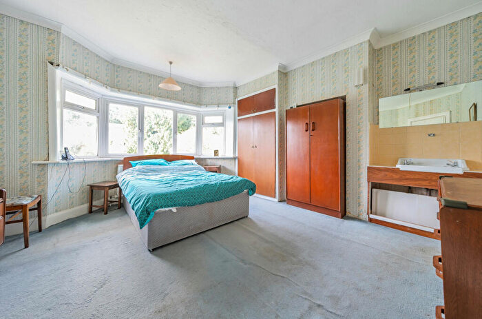 4 Bedroom Detached House For Sale In Glen Eyre Road, Bassett, Southampton, Hampshire, SO16