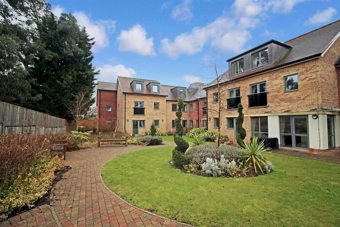 2 Bedroom Flat For Sale In Westonia Court, - Wellingborough Road, Northampton, NN3