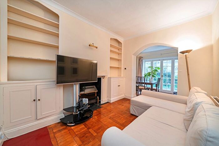 1 Bedroom Flat To Rent In Alderney Street, London, SW1V