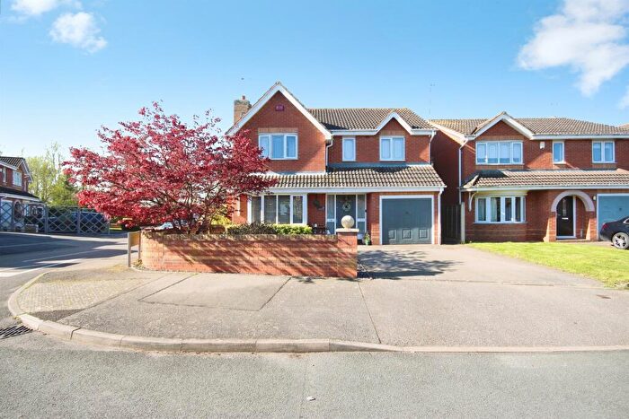 4 Bedroom Detached House For Sale In Miranda Drive, Heathcote, Warwick, CV34
