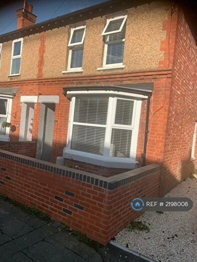 3 Bedroom Semi-Detached House To Rent In Oakley Road, Rushden, NN10