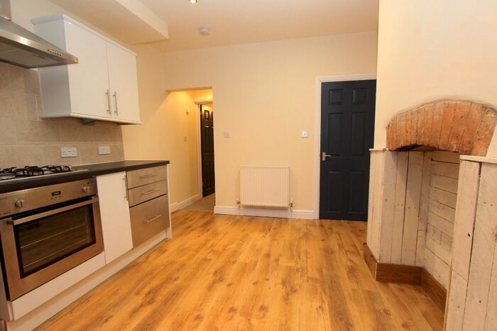 2 Bedroom Semi-Detached House To Rent In Station Road, Long Eaton, Long Eaton, NG10