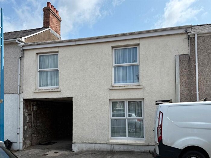3 Bedroom Terraced House To Rent In Brewery Street, Pembroke Dock, Pembrokeshire, SA72