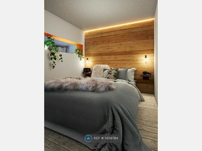 1 Bedroom Flat To Rent In Clare Street, Bristol, BS1