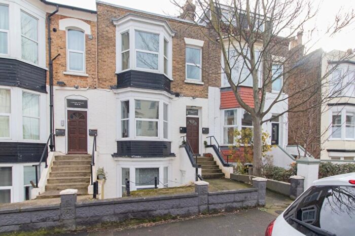 1 Bedroom Flat To Rent In Godwin Road, Cliftonville, Margate, CT9