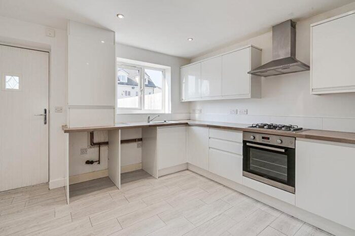 4 Bedroom Mews To Rent In Moorcroft Gardens, Tonge Moor ** Available Now **, BL2