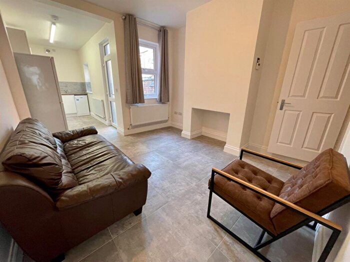 2 Bedroom Terraced House To Rent In Wolverton Road, Leicester, LE3