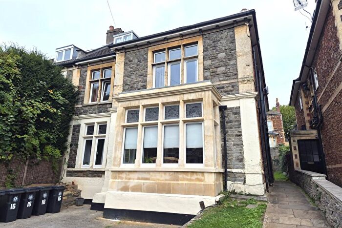 1 Bedroom Flat To Rent In Bedroom Semi Detached Flat In Clifton, BS8