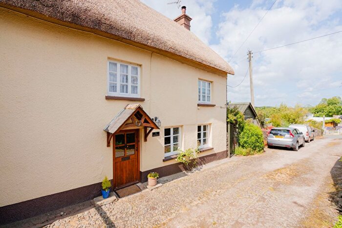 3 Bedroom Cottage For Sale In Chapel Street, Morchard Bishop, EX17